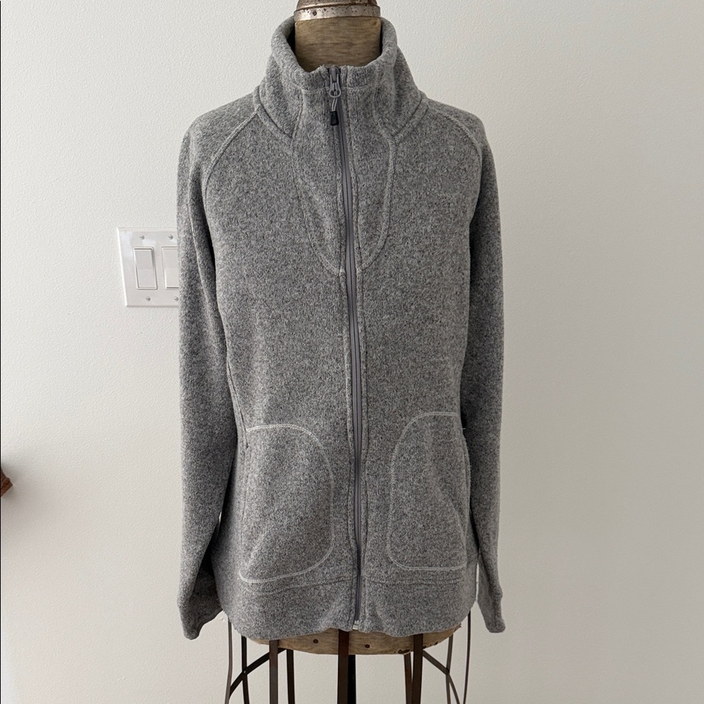 The North Face Light Gray Fleece Jacket- Women’s Size- Medium